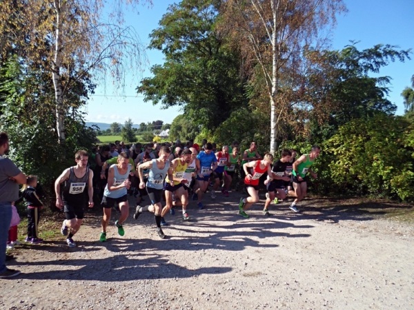 People running